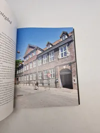 Diverse bøger om byen København