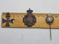 Lot diverse pins