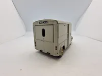 Modelbil af metal (som den brugt i Olsen-banden i Jylland)