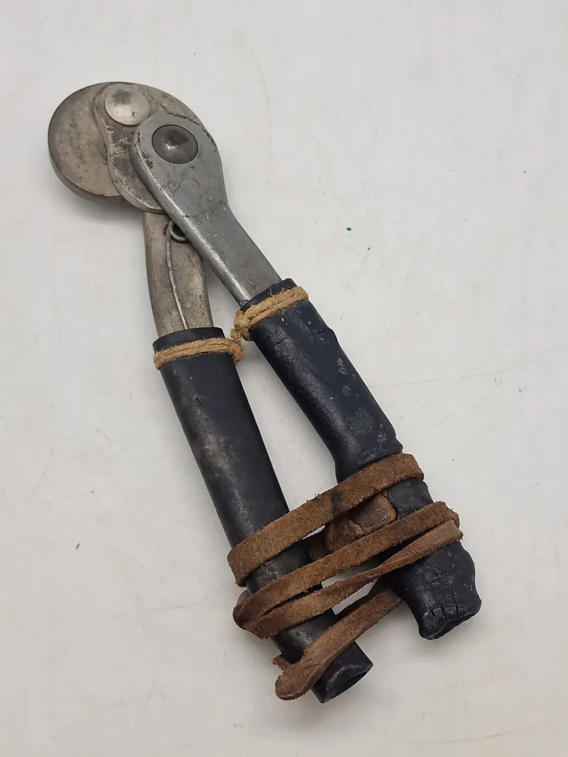 ww2 SOE wirecutter(?)