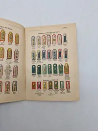 Originalt ww2 hæfte med tyske uniformer