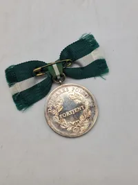 Original fortjenstmedalje (stor og miniature) sølv  fra det danske politi - givet til kvinde