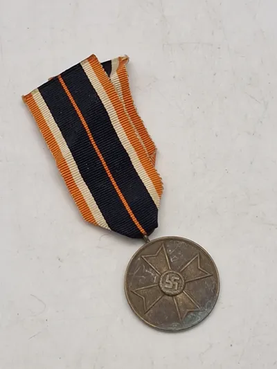 Original Kriegsverdienstmedaille (KVKm) / War Merit Medal