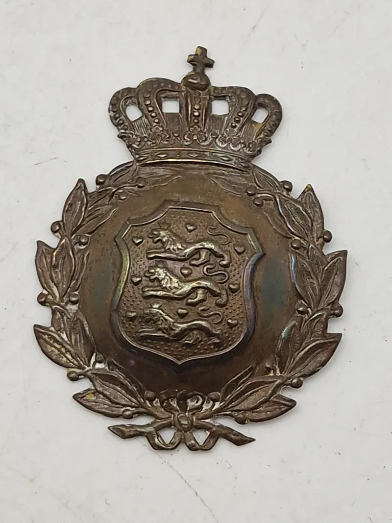 Originalt M/23 hjelmmærke