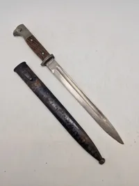 Original tysk udgangsbajonet (Politi) med mangler/modificeringer