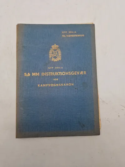 GFP 304-6

5,6 MM INSTRUKTIONSGEVÆR

FOR

KAMPVOGNSKANON