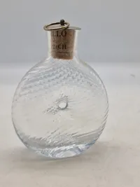 Holmegaard 	"Snapse Doctor" lommelærke flaske, hvidt glas, ternet optik