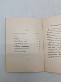 Die

Selbstlade-Pistole „PARABELLUM“

Deutsche Waffen- und Munitionsfabriken Berlin.