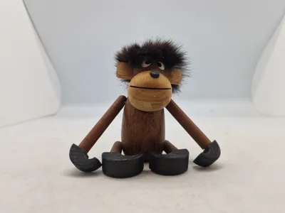 Kay Bojesen inspireret træfigur