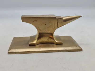 Miniature armbolt af messing
