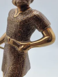 Antik figur forstillende Thor på høj fod