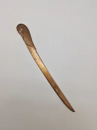Veludført brevåbner