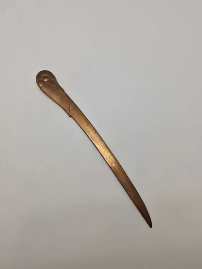 Veludført brevåbner