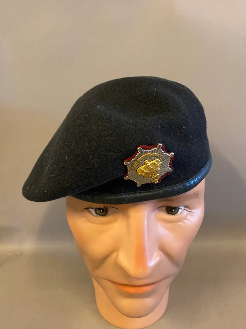 Original baret fra Livgarden