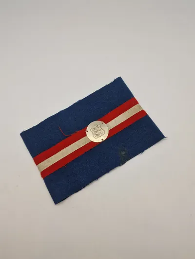 Originalt armbind fra den danske modstandsbevægelse
