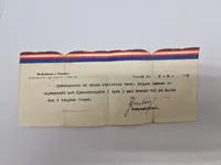 Sjældent lot fra modstandsmand bosiddende i Tønder - han har været ansat ved de danske statsbaner, og har derfor haft tysk Ausweis. Efter ww2 var han i den danske brigade i Tyskland