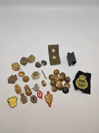 Lot diverse originale danske mærker mm.