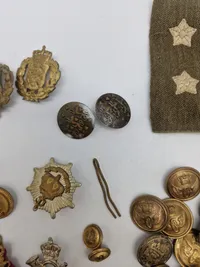 Lot diverse originale danske mærker mm.