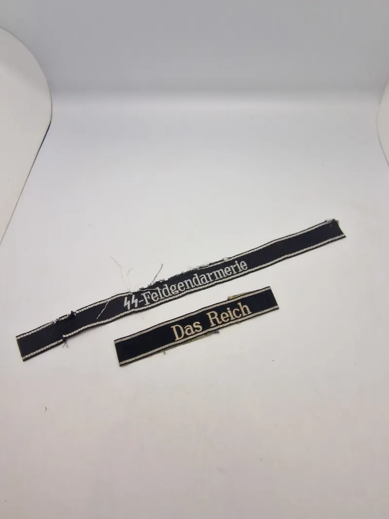 To stk Waffen-SS Cufftitles - Efterkrigs