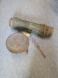Samling Afrika instrumenter mm.