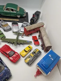 Samling diverse modelbiler