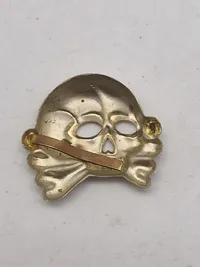 Tysk panzer Totenkopf efter 45