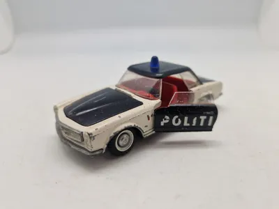 Kirk politibil