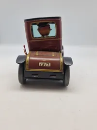 Modelbil