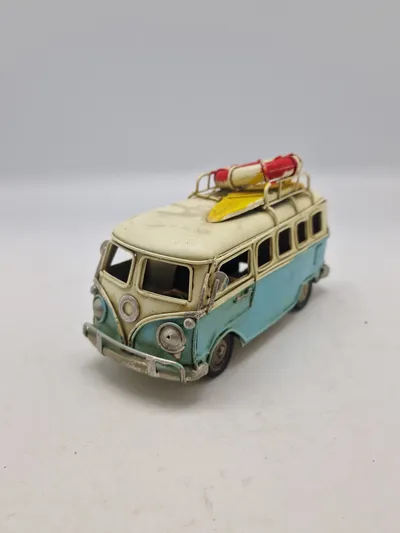 Modelbil