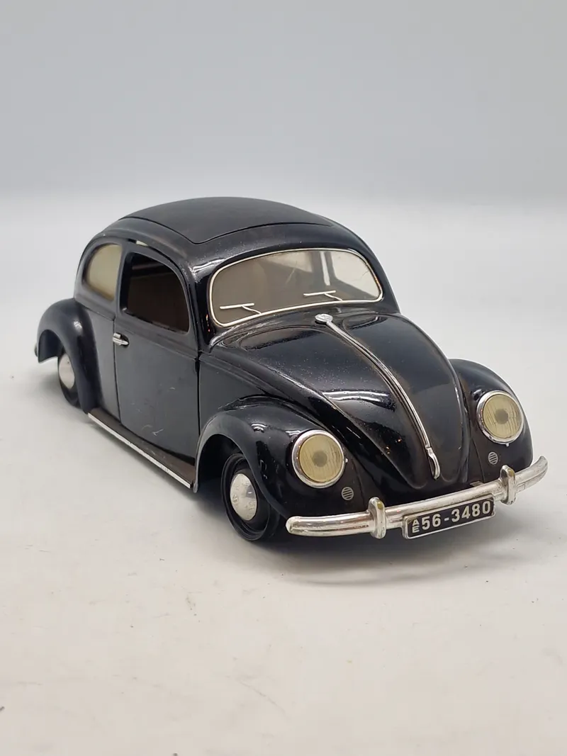 Modelbil