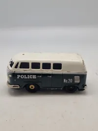 Modelbil