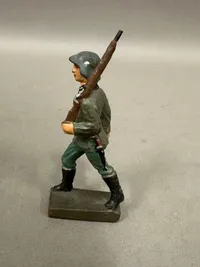 Original Lineol figur fra 30/40 erne, Tysk soldat