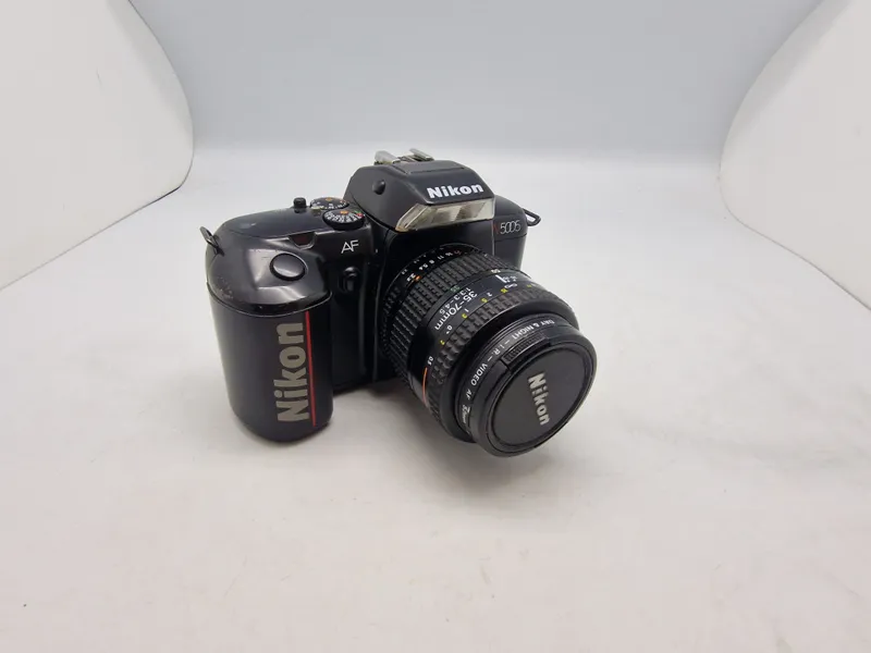 Nikon kamera A5005