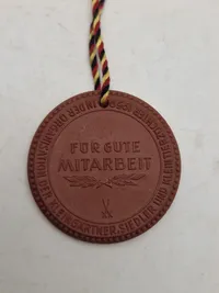 Originalt DDR badge “Für gute mitarbeit”