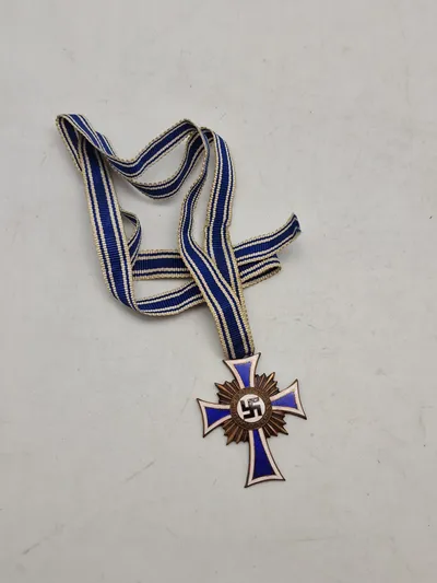 Originalt Mutterkreuz - 3.kl (Bronce)
