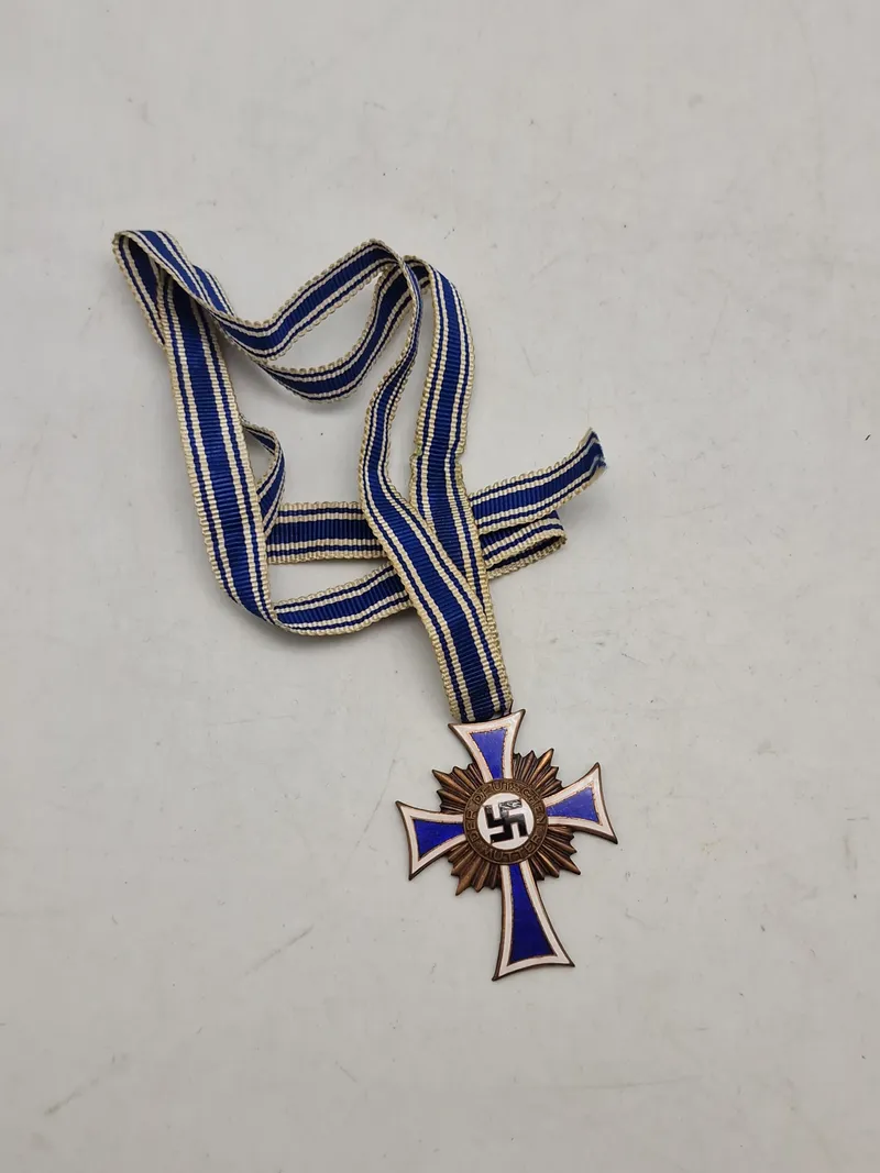 Originalt Mutterkreuz - 3.kl (Bronce)