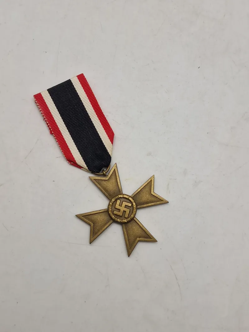 Originalt WW2 Third Reich Kriegsverdienstkreuz 2.Klasse ohne Schwerter - Hersteller "14" (L.Christian Lauer, Nürnberg)