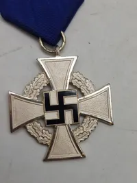 Original medalje “Für Treue Dienst” 25 år med æske