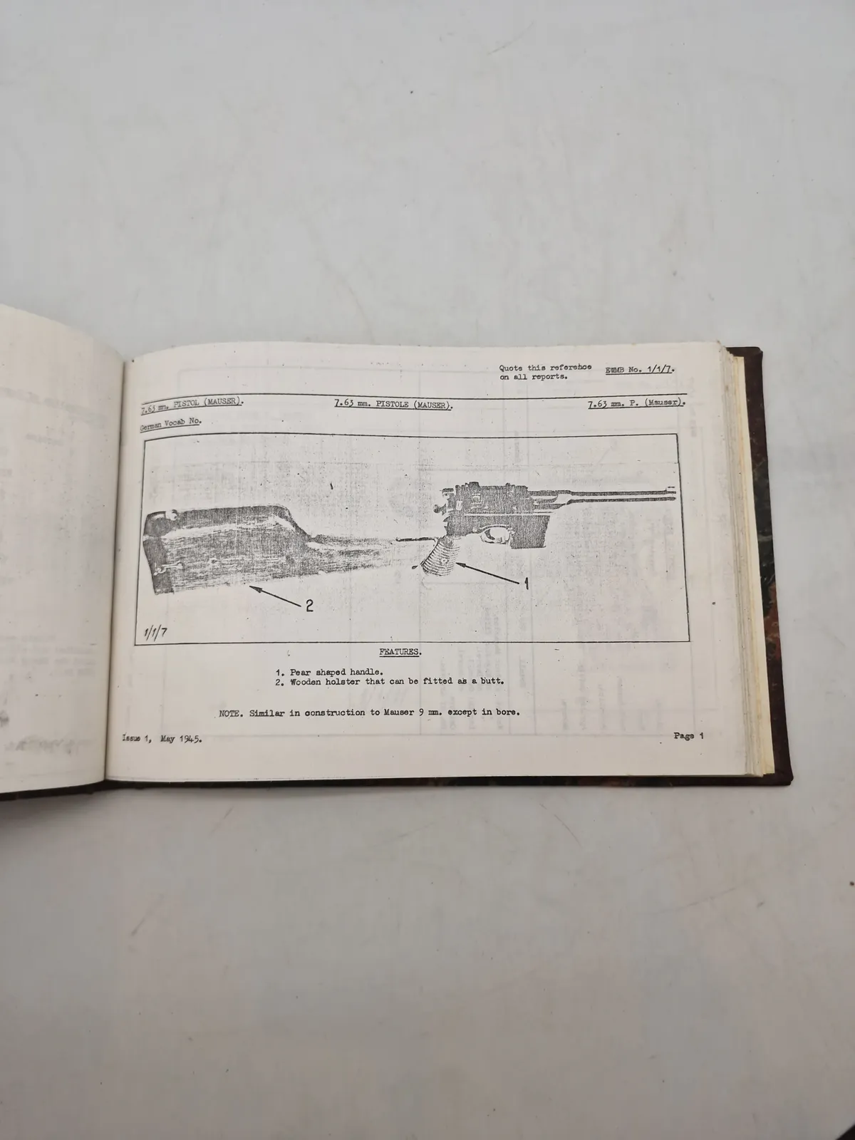 Opslagsværk over tyske ww2 håndvåben mm.