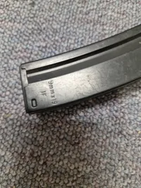 MP5 maskinpistol (Tokyo Marui) softgun - kan være med fejler og mangler