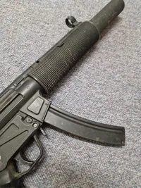 MP5 maskinpistol softgun - kan være med fejler og mangler