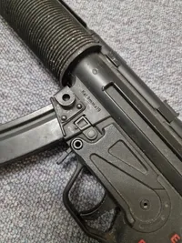 MP5 maskinpistol softgun - kan være med fejler og mangler