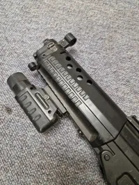 MP5 maskinpistol softgun - kan være med fejler og mangler