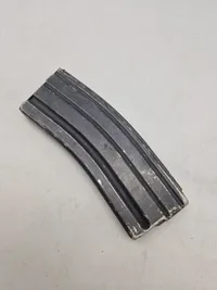 Originalt magasin til M16 riffel (stål) kaliber 5,56 mm