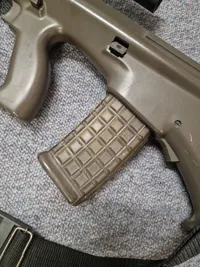 Steyer AUG softgun - Tokyo Marui - vanvittig god kvalitet