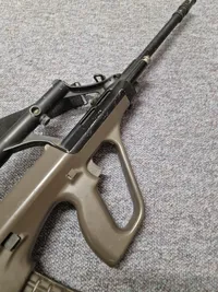 Steyer AUG softgun - Tokyo Marui - vanvittig god kvalitet