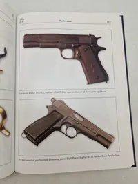 Fantastisk opslagsværk over SOE materiale og nedkastet udstyr - ww2