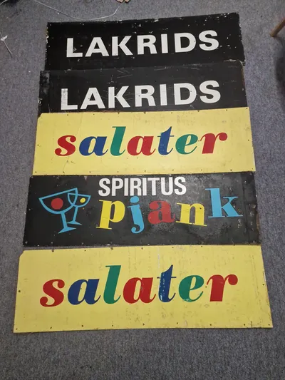 Samling sjældne originale Irma skilte af træ fra 1960’erne - store størrelser. Et skilt er knækket - skal afhentes i Vordingborg