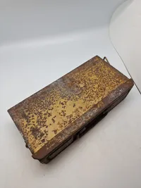 Original tysk båndkasse til MG/34/42 med rester af enhedsfarve - ww2