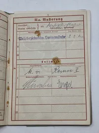 Originalt Heer wehrpas med indtegnelse fra Abwehr spionage mm.